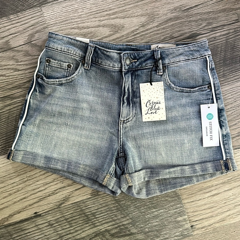 Cosmic Blue Love NWT denim jean shorts women’s size 27